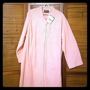 Bob Mackie Robe